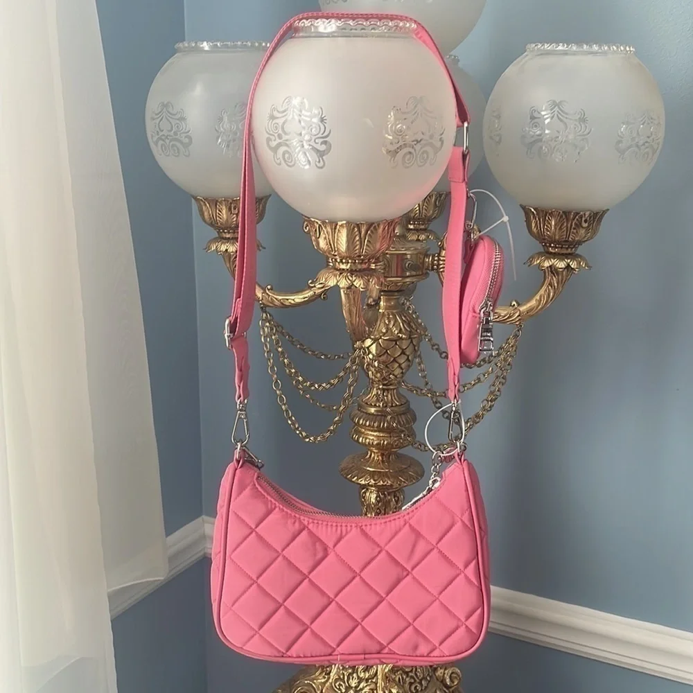 Brand New Steve Madden Raspberry Quilt Stitch Chain Wide Strap Crossbody Purse